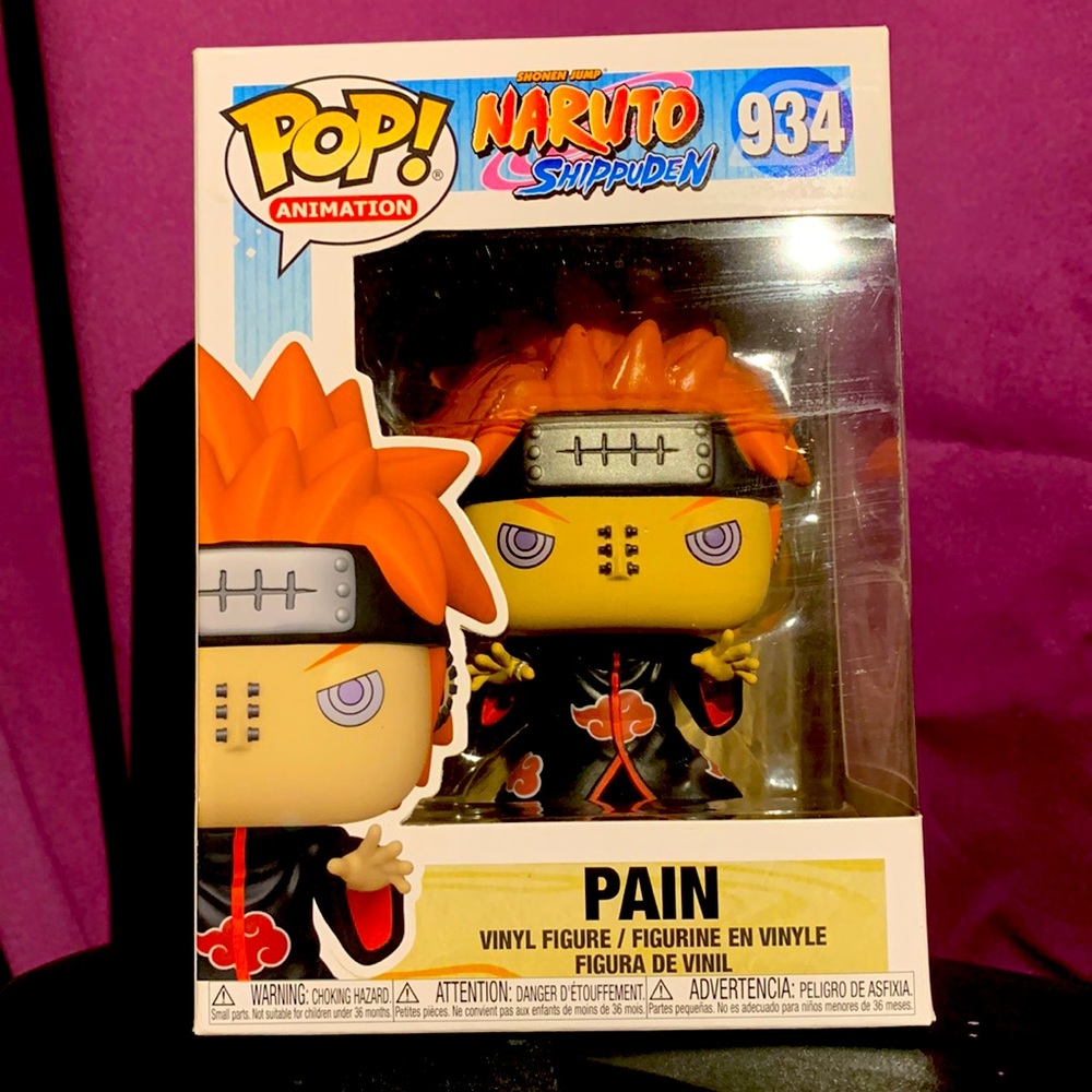 I’m selling a anime figure.